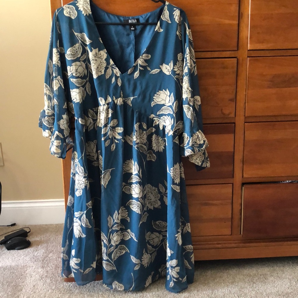 Long sleeved floral dress